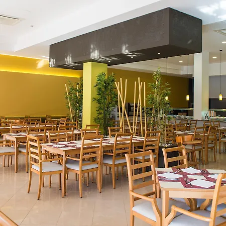 Апарт-отель 3hb Clube Humbria 4*