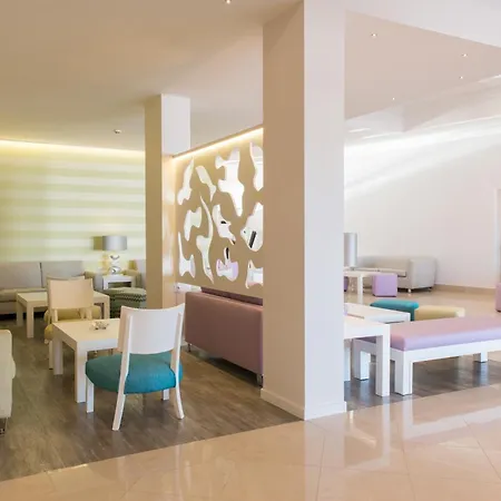 Апарт-отель 3hb Clube Humbria