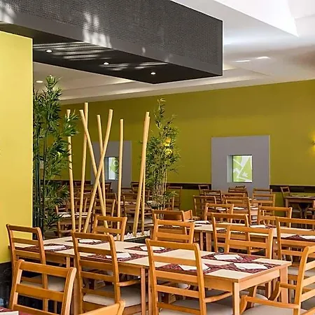 3hb Clube Humbria Aparthotel 4*