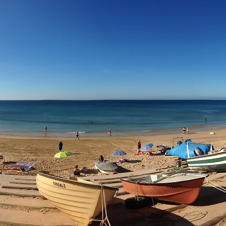 3hb Clube Humbria Apart Otel