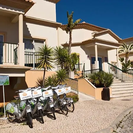 Lägenhetshotell 3hb Clube Humbria 4*