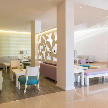 Lägenhetshotell 3hb Clube Humbria