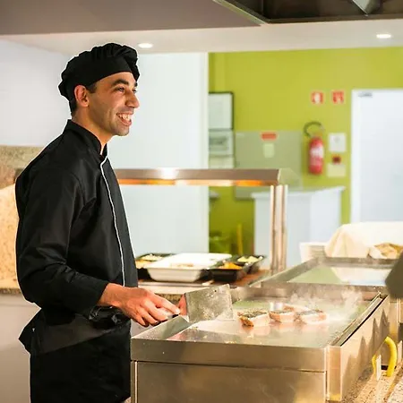 3hb Clube Humbria Lägenhetshotell