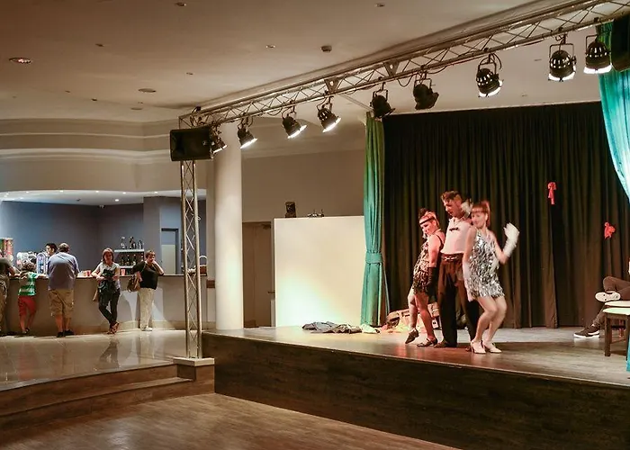 Aparthotel 3hb Clube Humbria 4*