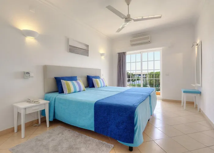 Aparthotel 3hb Clube Humbria 4*